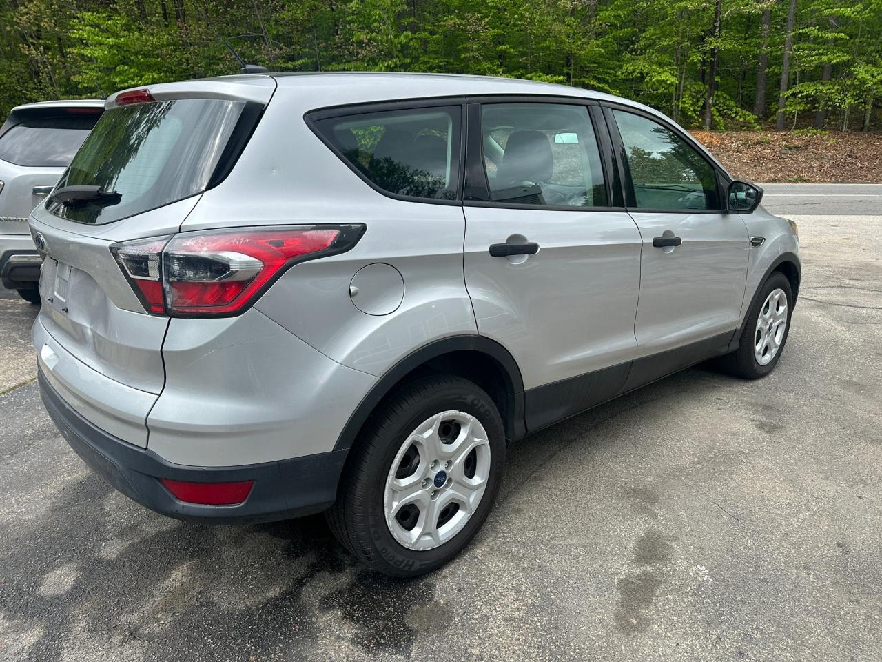 2017 Ford Escape S vin: 1FMCU0F72HUA73277