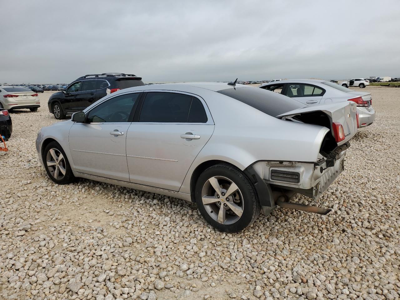 1G1ZC5E16BF121945 2011 Chevrolet Malibu 1Lt