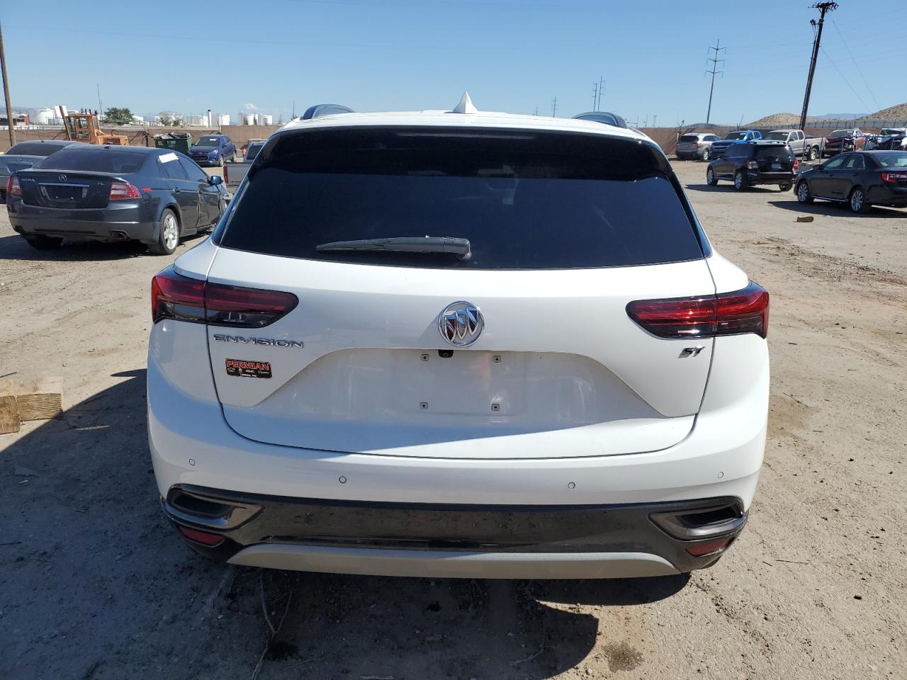 LRBAZLR48ND010940 2022 Buick Envision Preferred