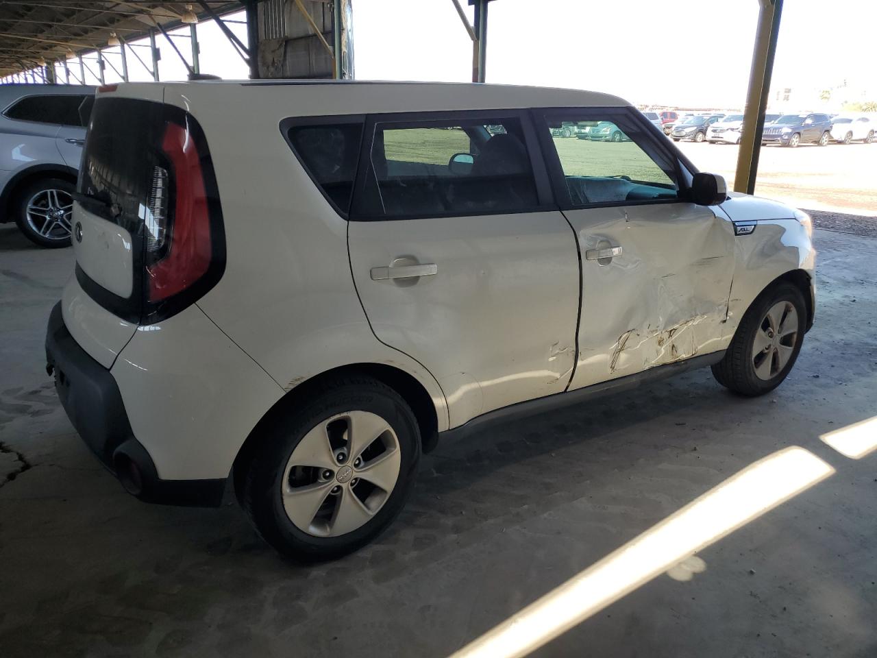 KNDJN2A21G7357626 2016 Kia Soul