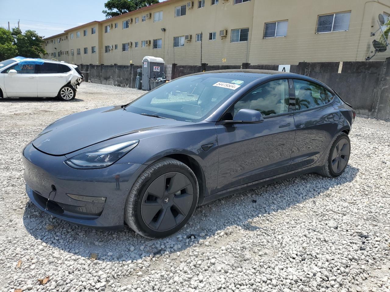 5YJ3E1EB4NF251806 TESLA MODEL 3 2022