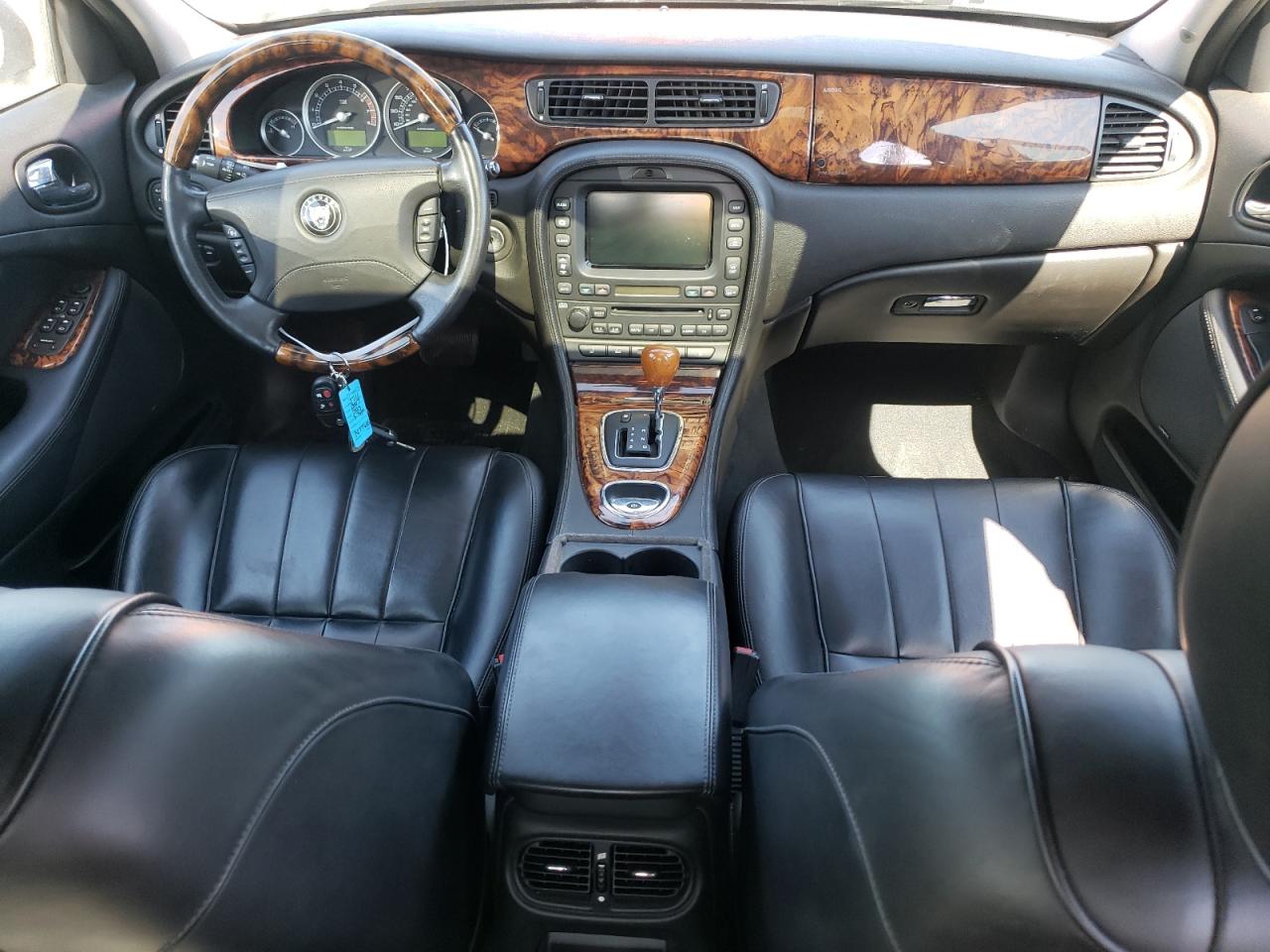 SAJWA03C671N77635 2007 Jaguar S-Type R