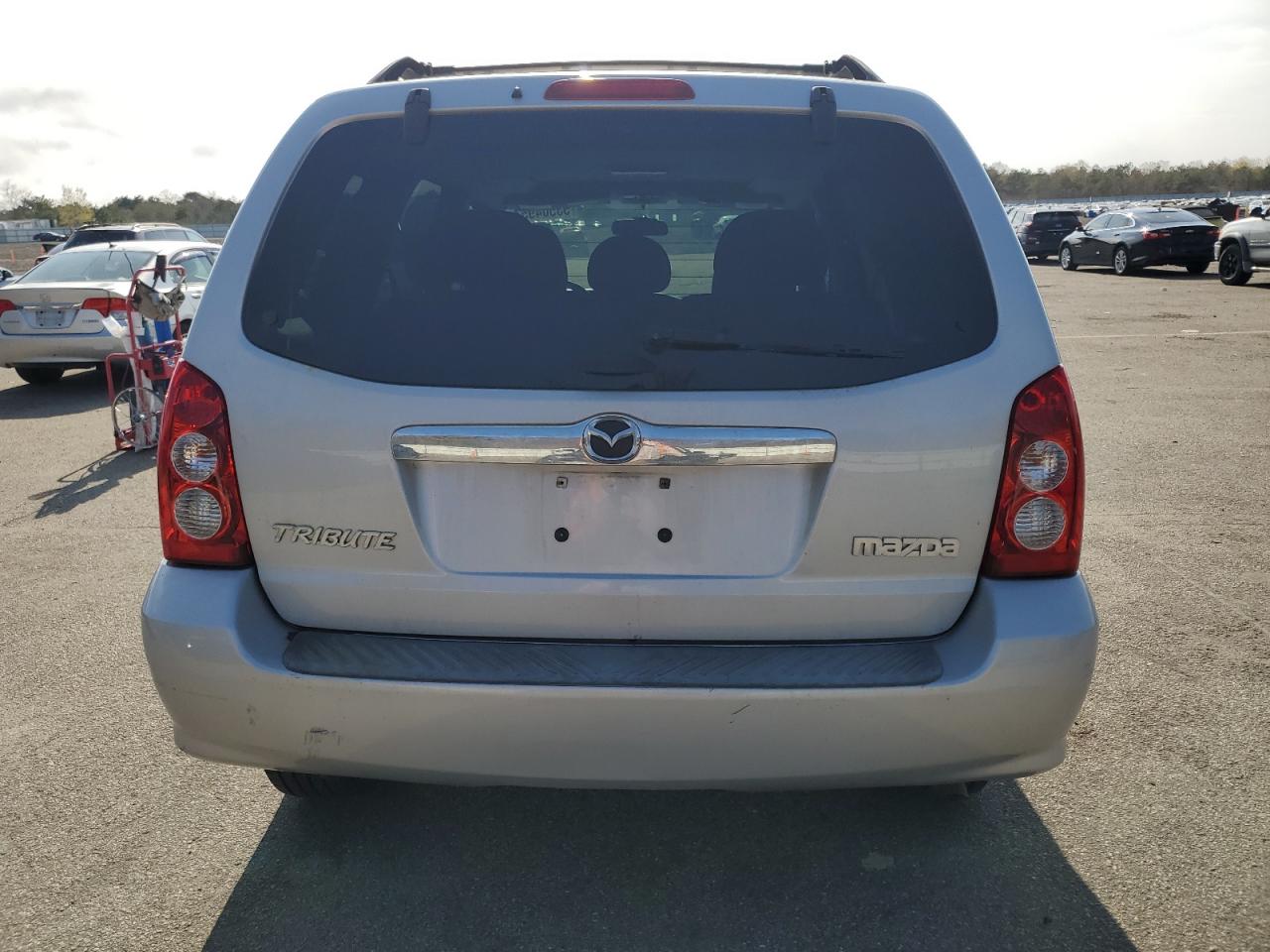 4F2CZ94115KM23613 2005 Mazda Tribute S