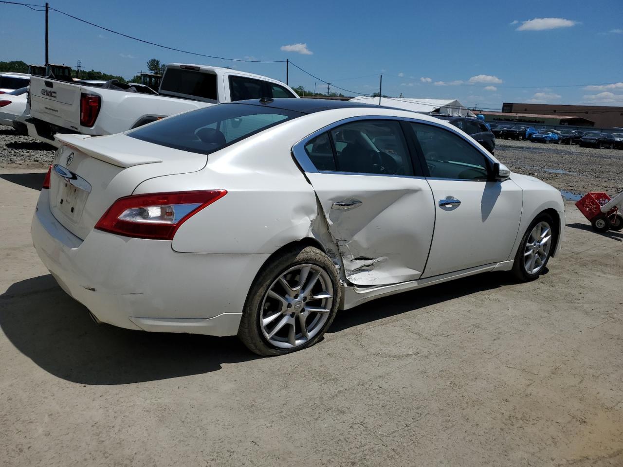 1N4AA5AP0BC868954 2011 Nissan Maxima S