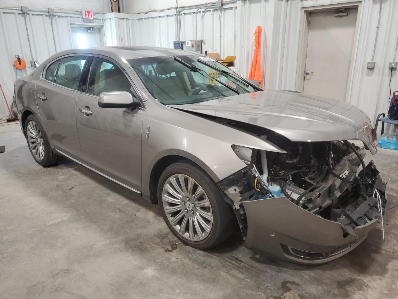 1LNHL9EK3FG606932 2015 Lincoln Mks