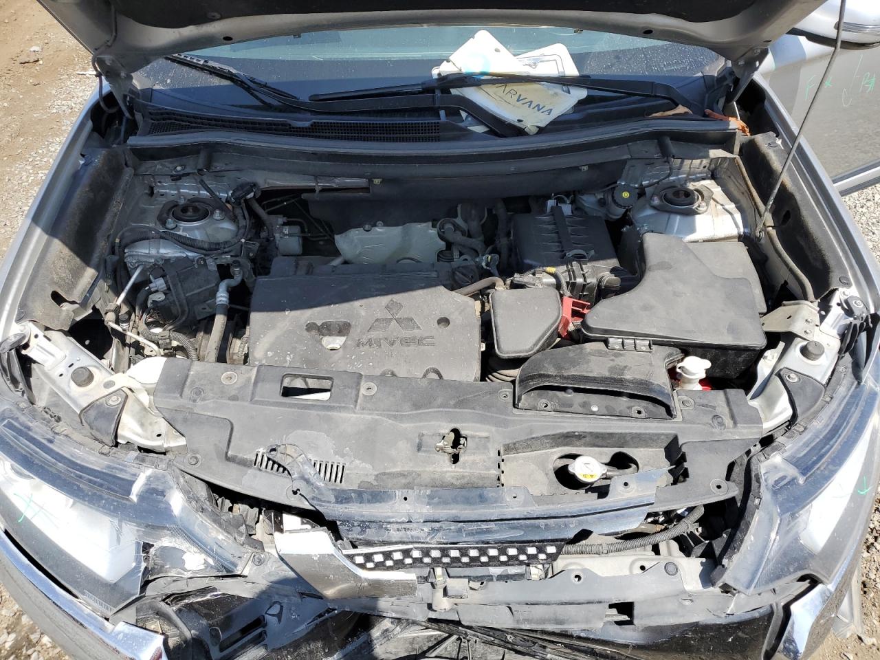 JA4AD3A36KZ035685 2019 Mitsubishi Outlander Se