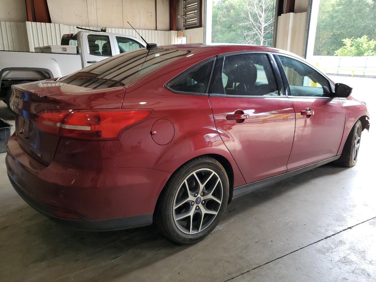 1FADP3H20HL263237 2017 Ford Focus Sel