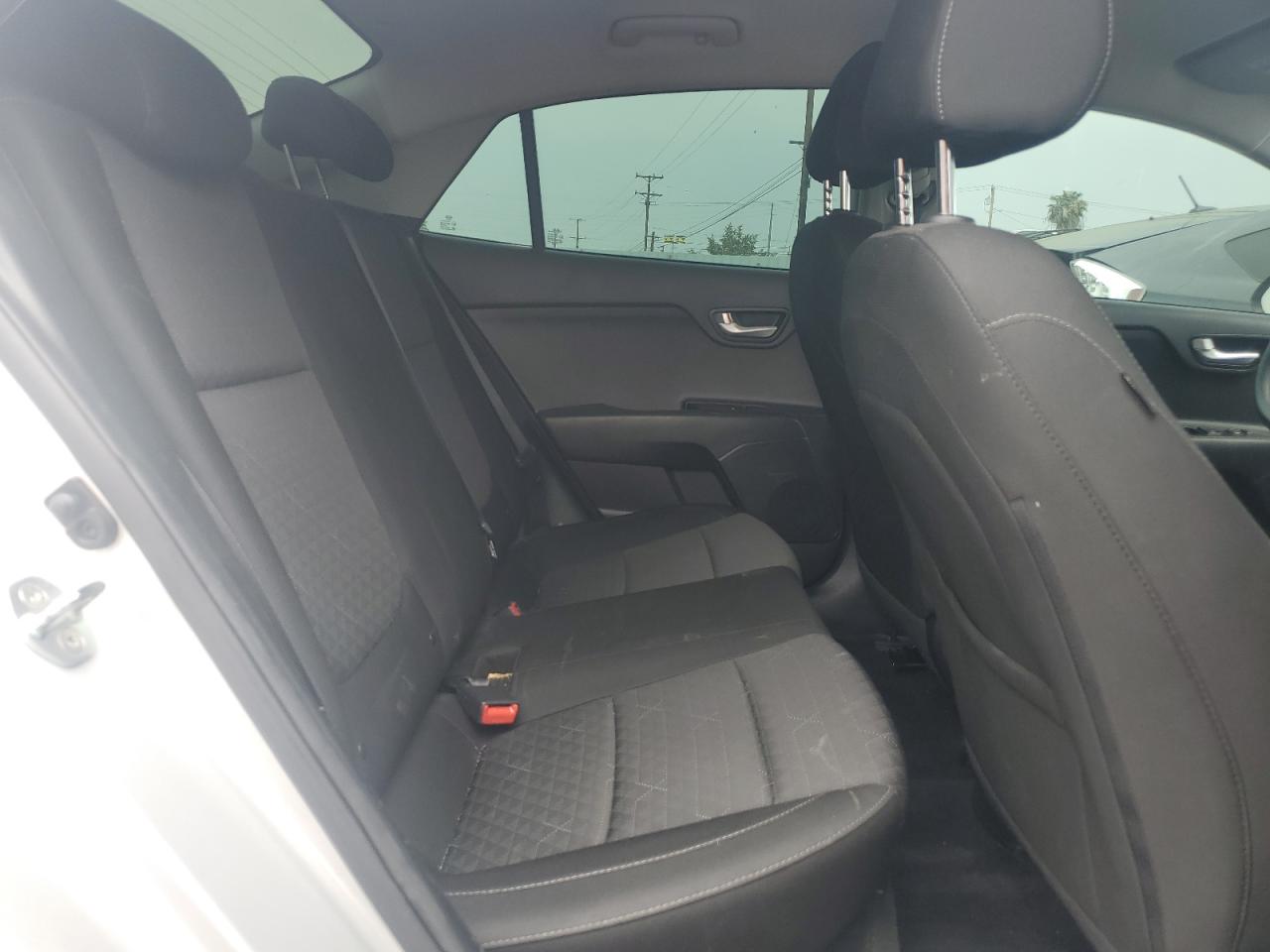 3KPA24AD5LE295308 2020 Kia Rio Lx