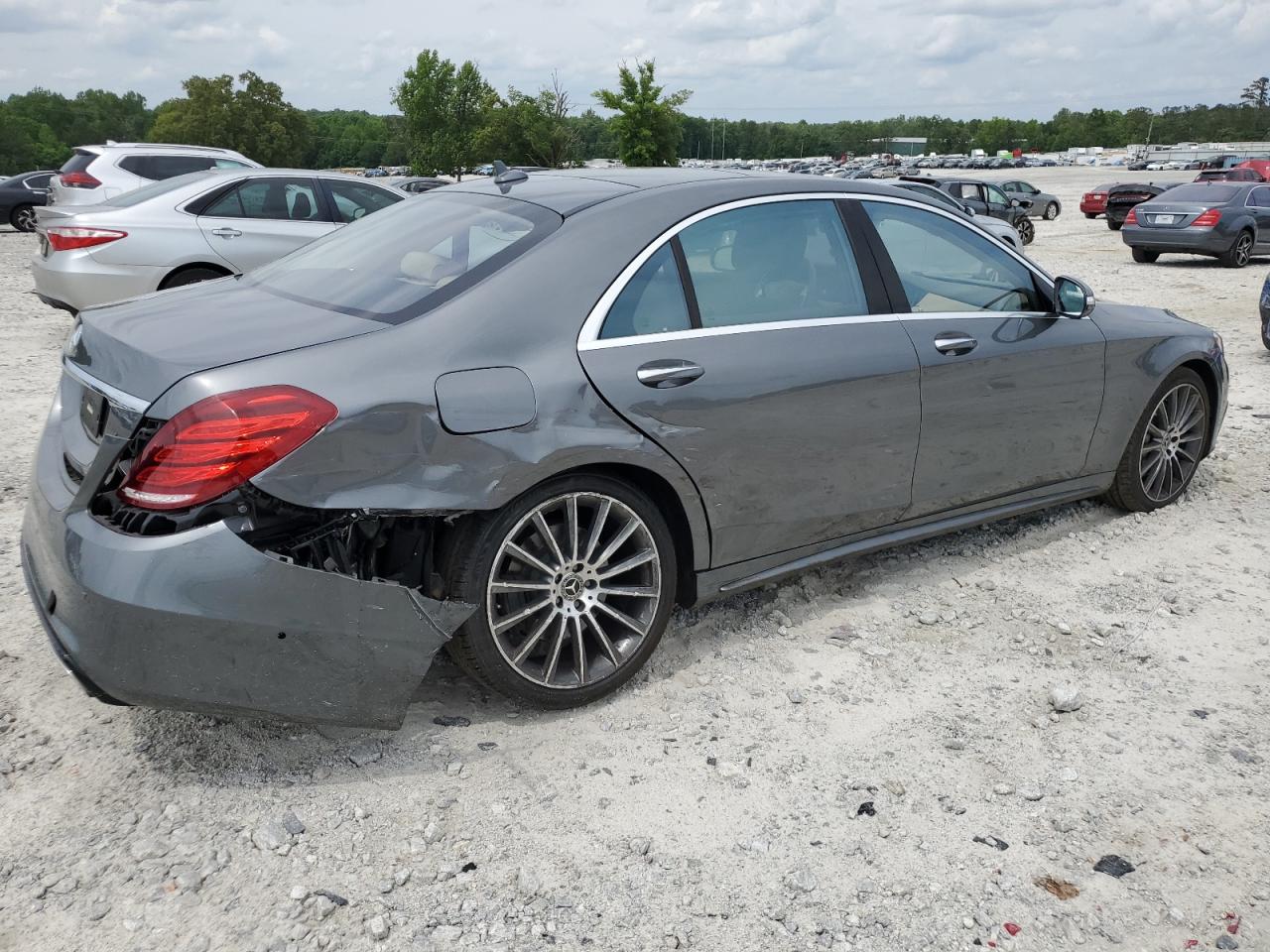 WDDUG8CB3HA325777 2017 Mercedes-Benz S 550