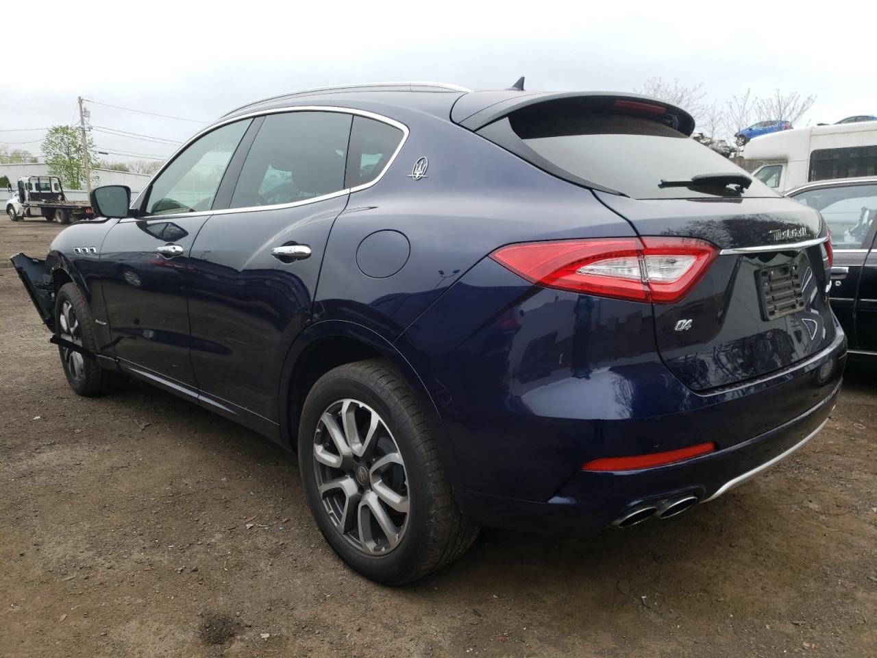 ZN661XUL5JX301987 2018 Maserati Levante Luxury