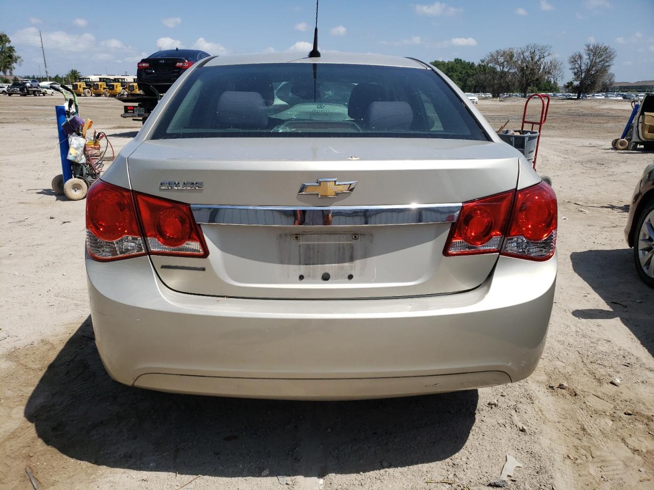 1G1PA5SG2E7239561 2014 Chevrolet Cruze Ls