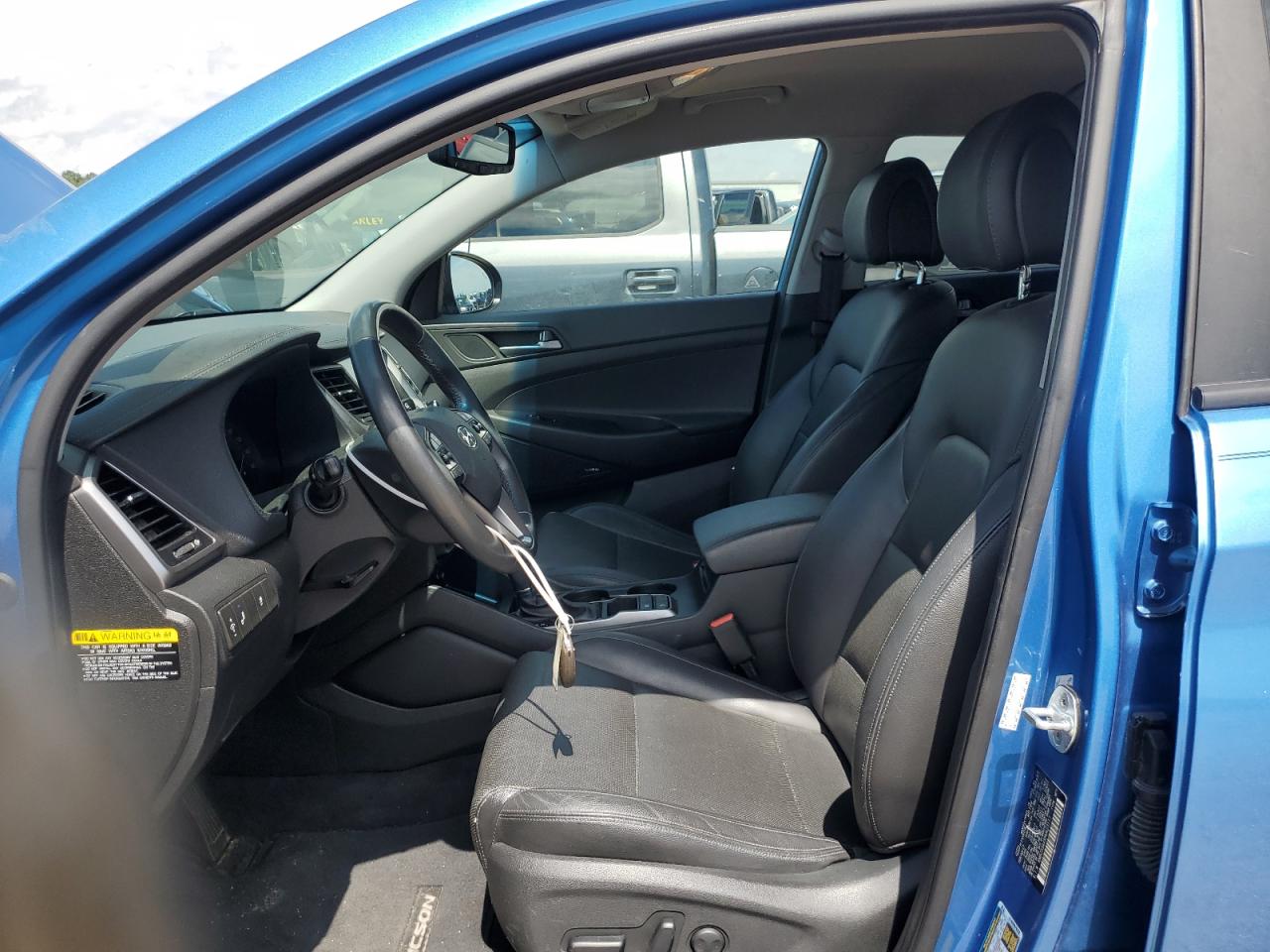 KM8J33A4XHU423117 2017 Hyundai Tucson Limited