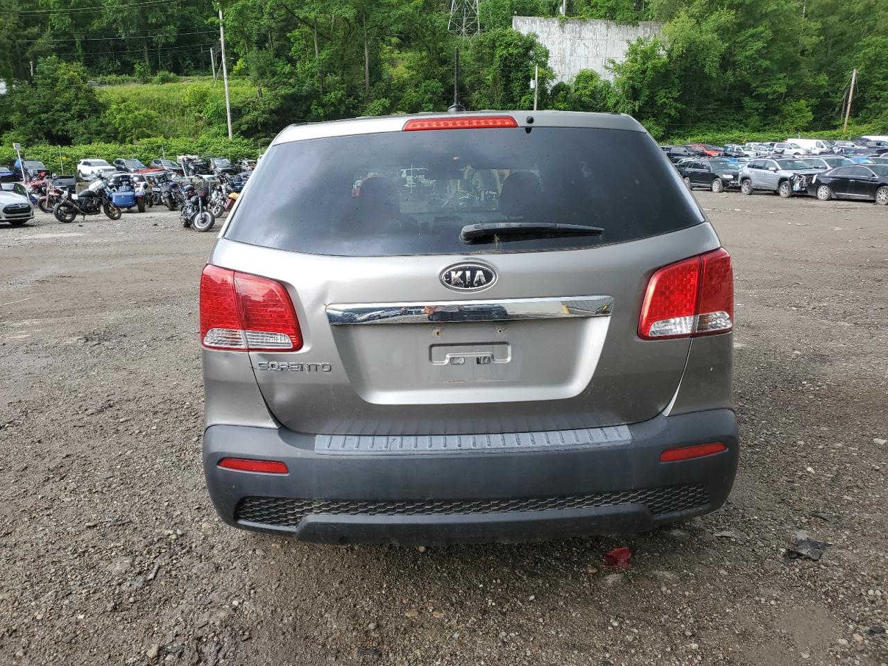 5XYKT3A13DG335374 2013 Kia Sorento Lx