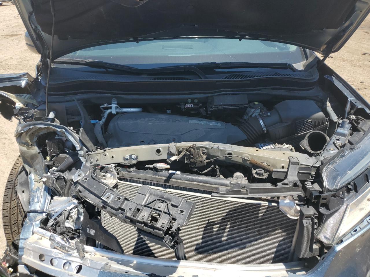 5FNYF5H95KB044744 2019 Honda Pilot Touring