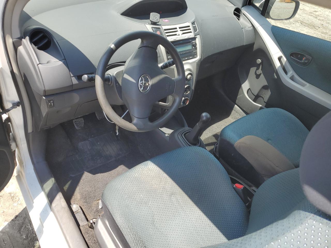 JTDJT923385206192 2008 Toyota Yaris