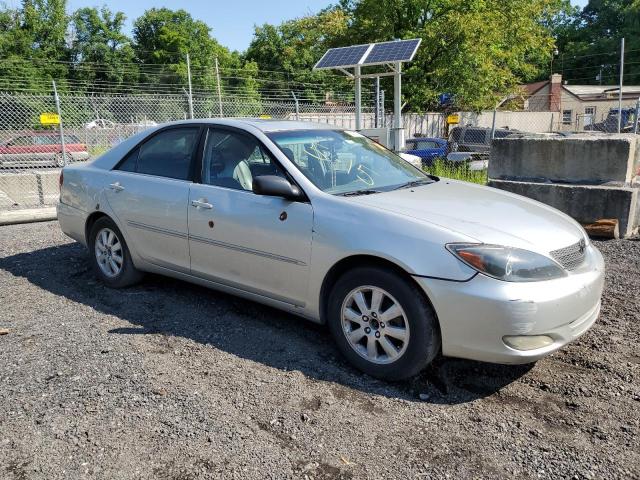 2004 Toyota Camry Le VIN: 4T1BE30K64U882816 Lot: 55313074