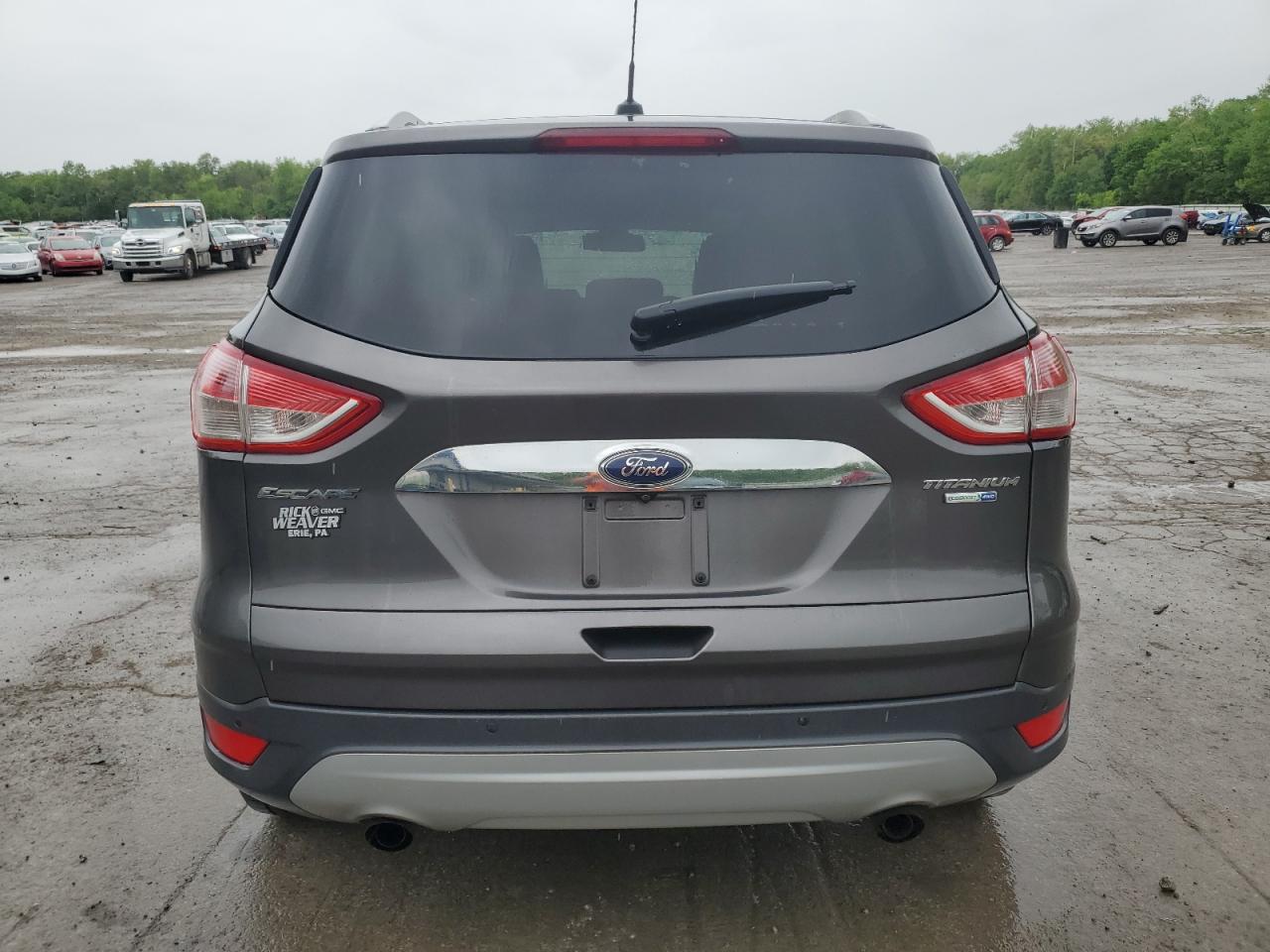 1FMCU9JX2FUA59176 2015 Ford Escape Titanium