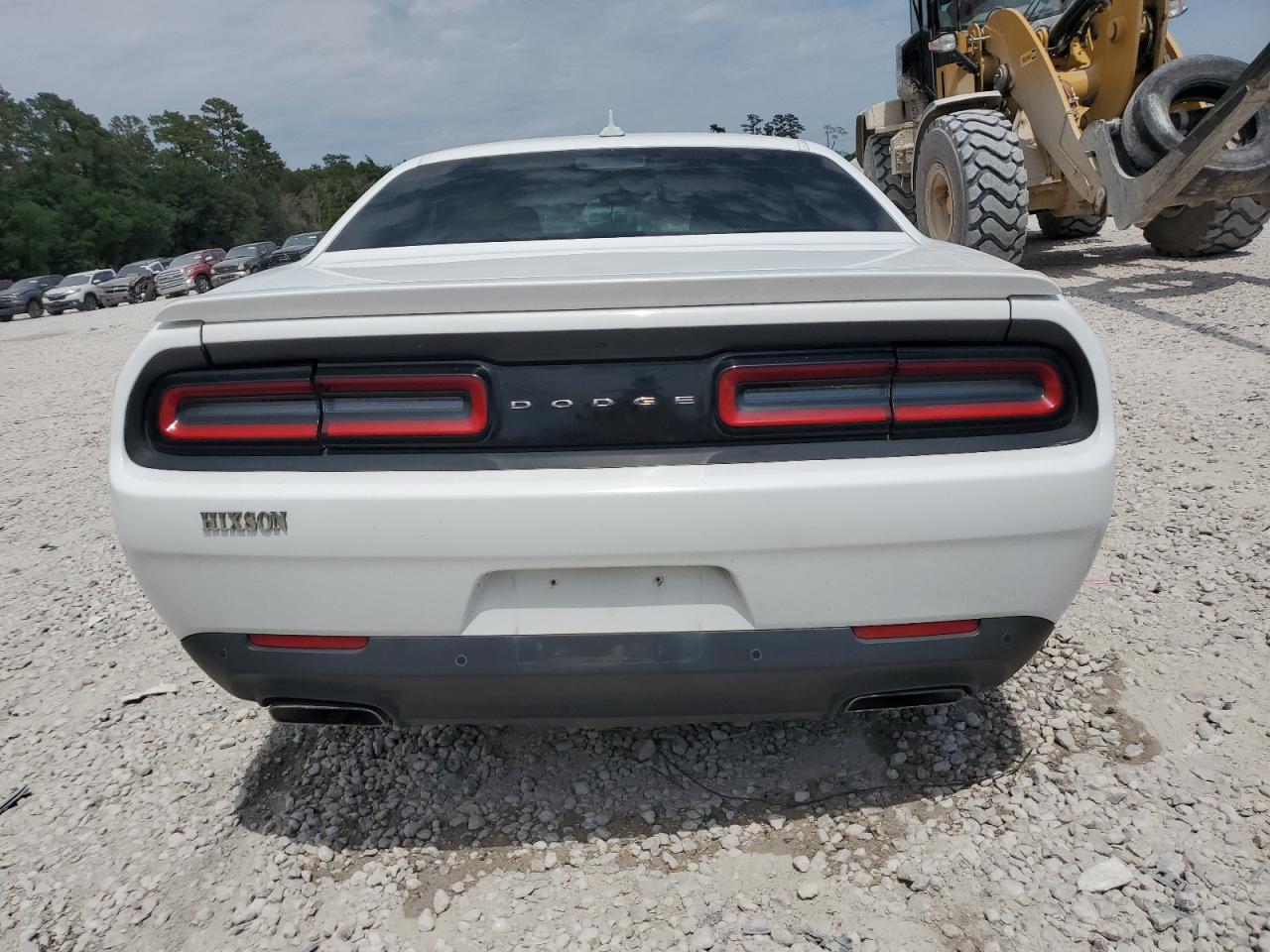 2C3CDZAT7FH723674 2015 Dodge Challenger Sxt