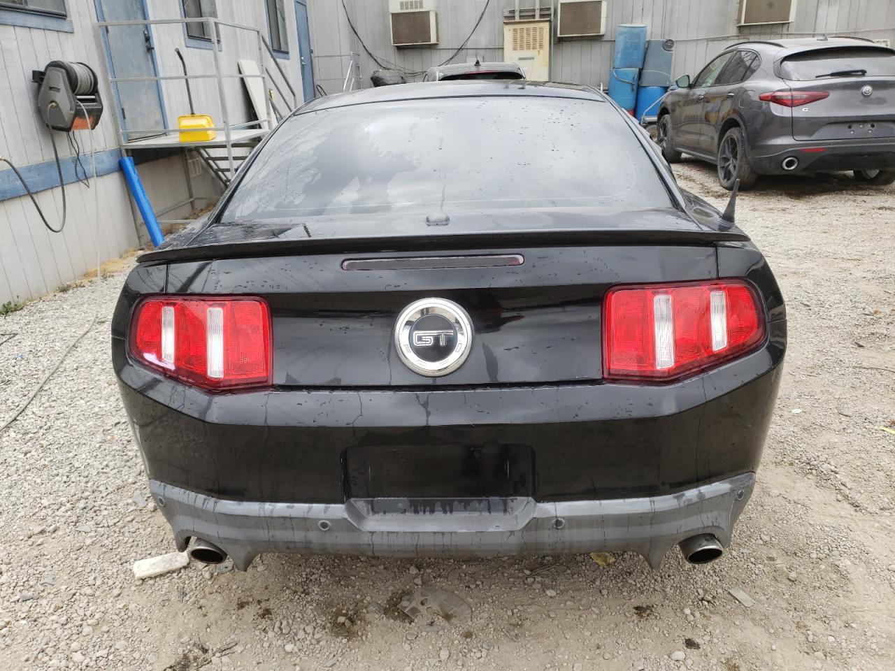 1ZVBP8CF0C5285824 2012 Ford Mustang Gt