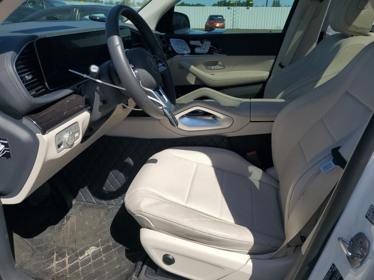 4JGFF5KE4LA214885 2020 Mercedes-Benz Gls 450 4Matic