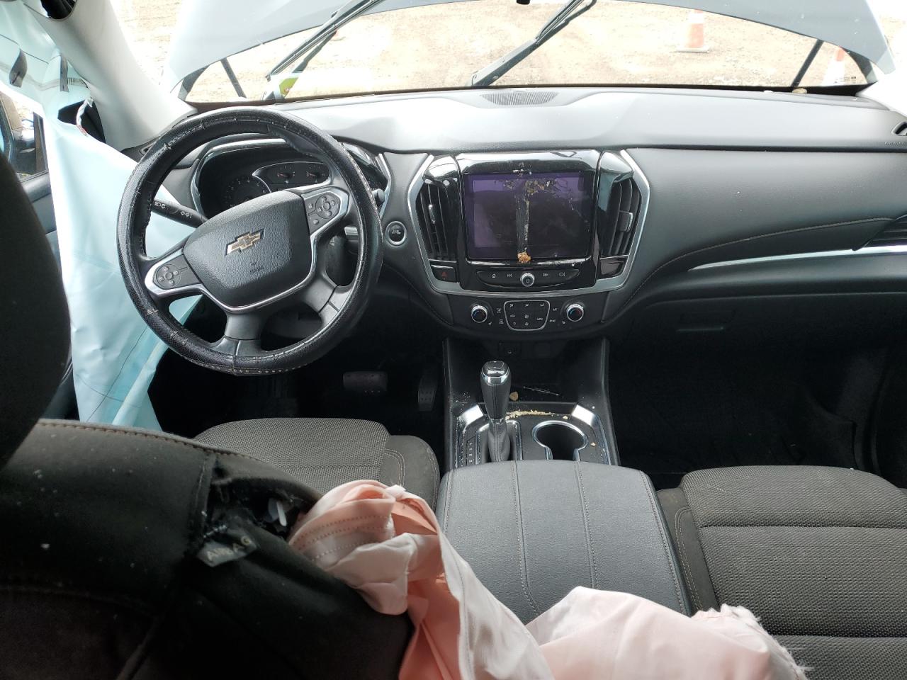 1GNERGKW0KJ248856 2019 Chevrolet Traverse Lt