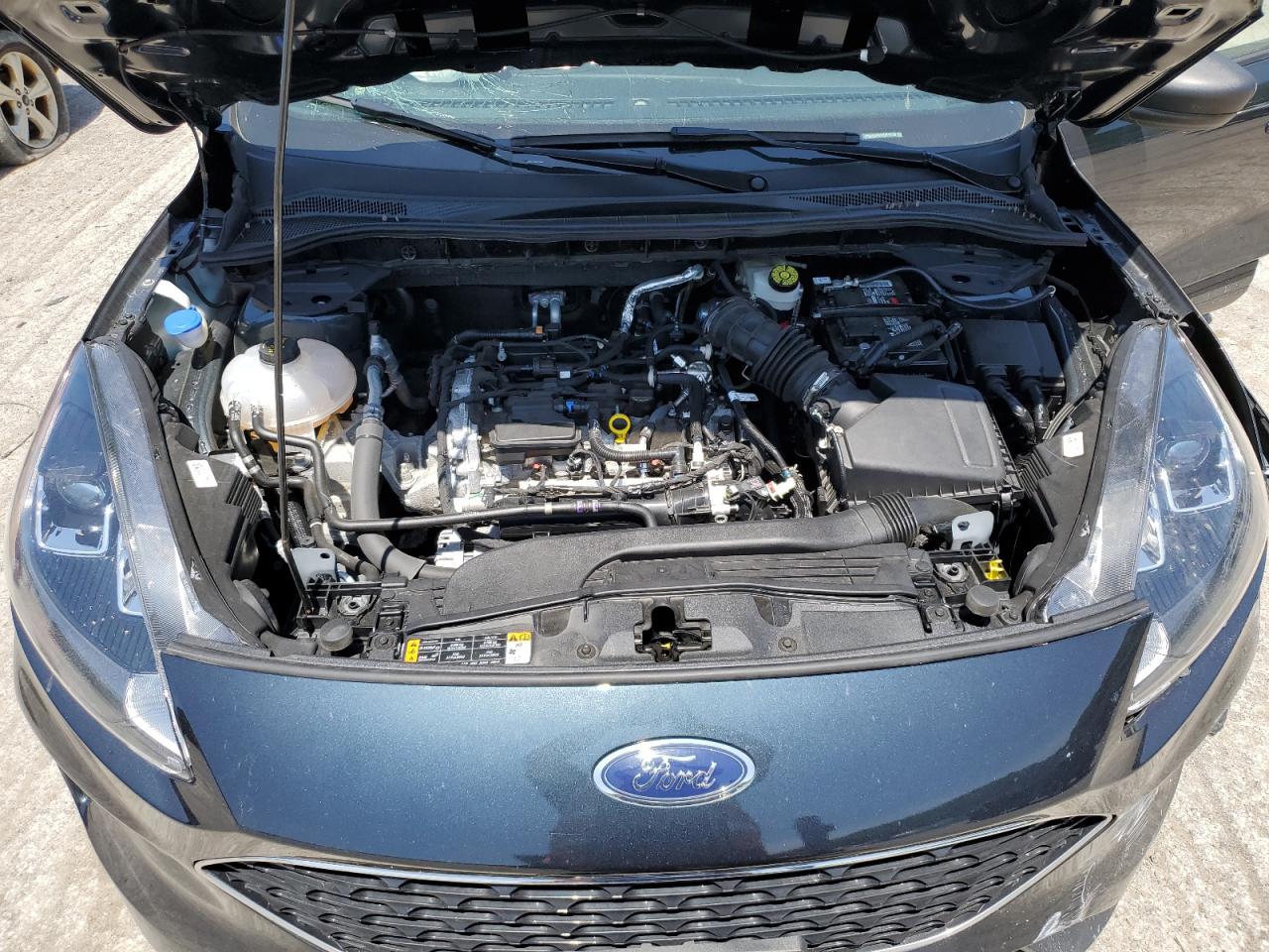 1FMCU9G67NUB15108 2022 Ford Escape Se