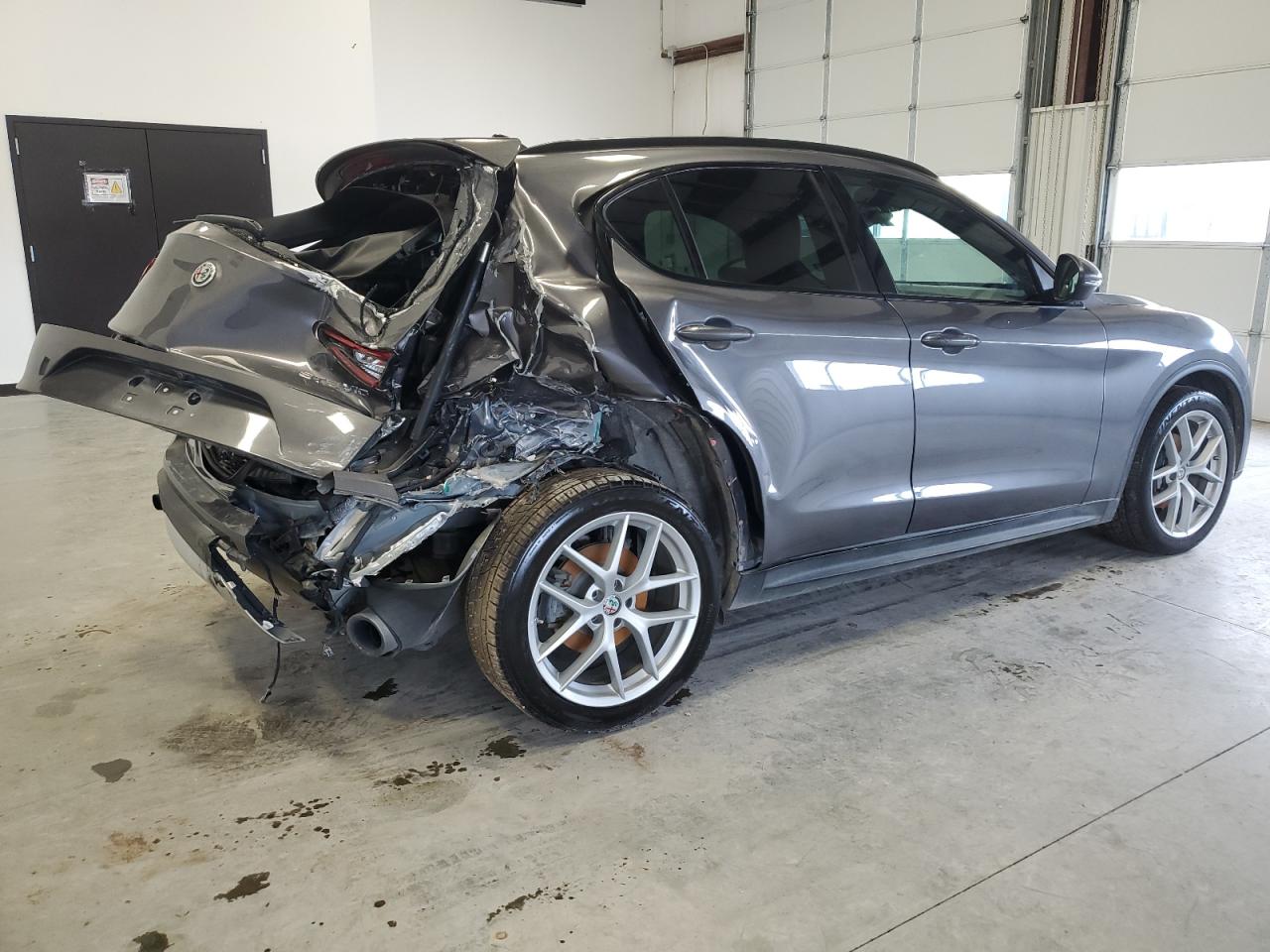 ZASFAKNN9J7B68551 2018 Alfa Romeo Stelvio Ti Sport