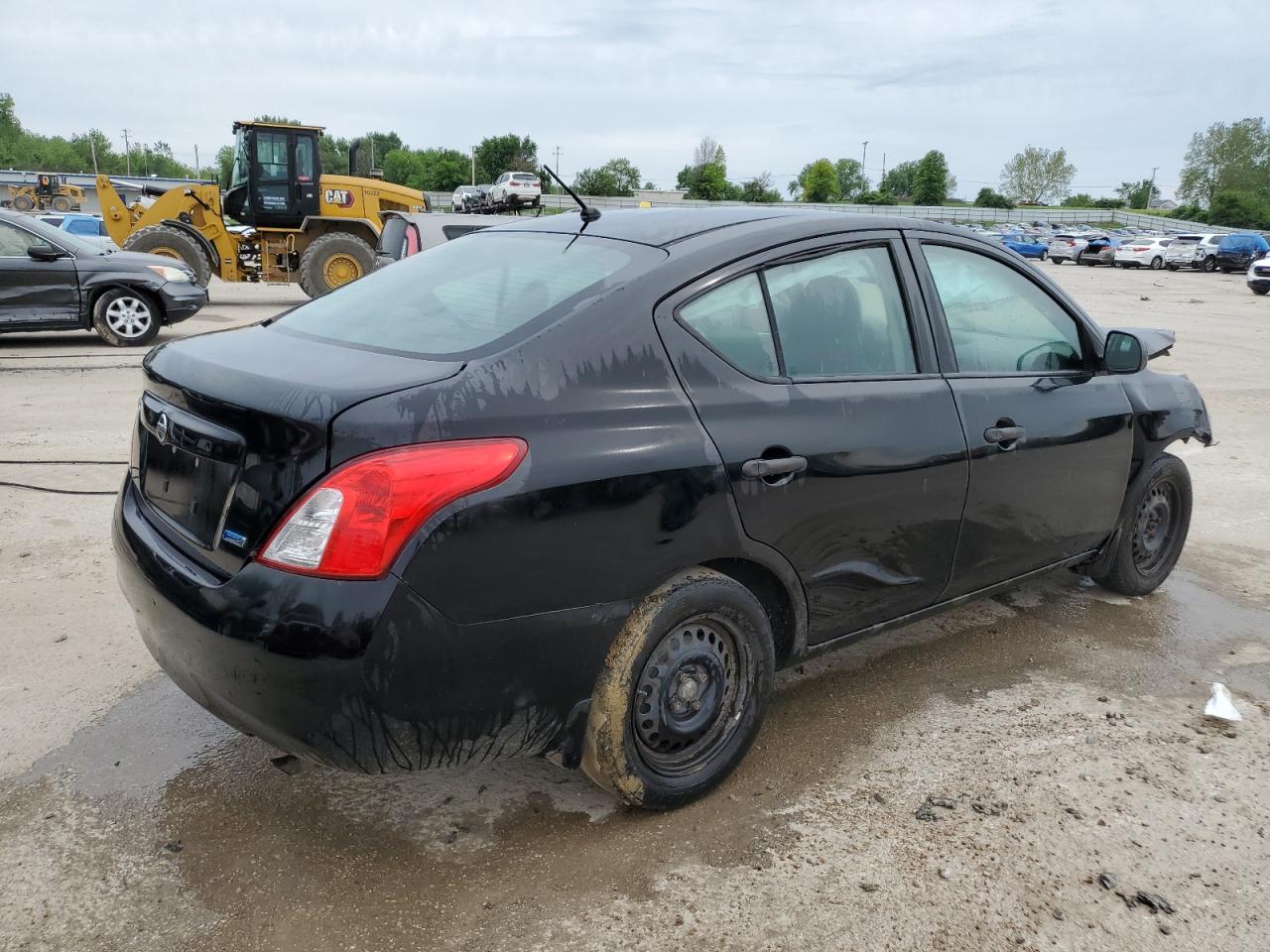 2013 Nissan Versa S vin: 3N1CN7AP7DL841960