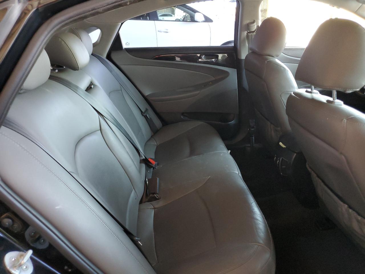 5NPEC4AB6DH710596 2013 Hyundai Sonata Se