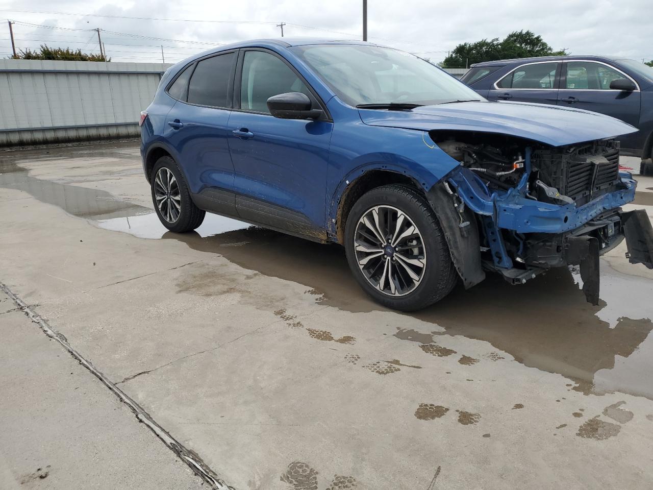 1FMCU9G66NUA12181 FORD ESCAPE 2022