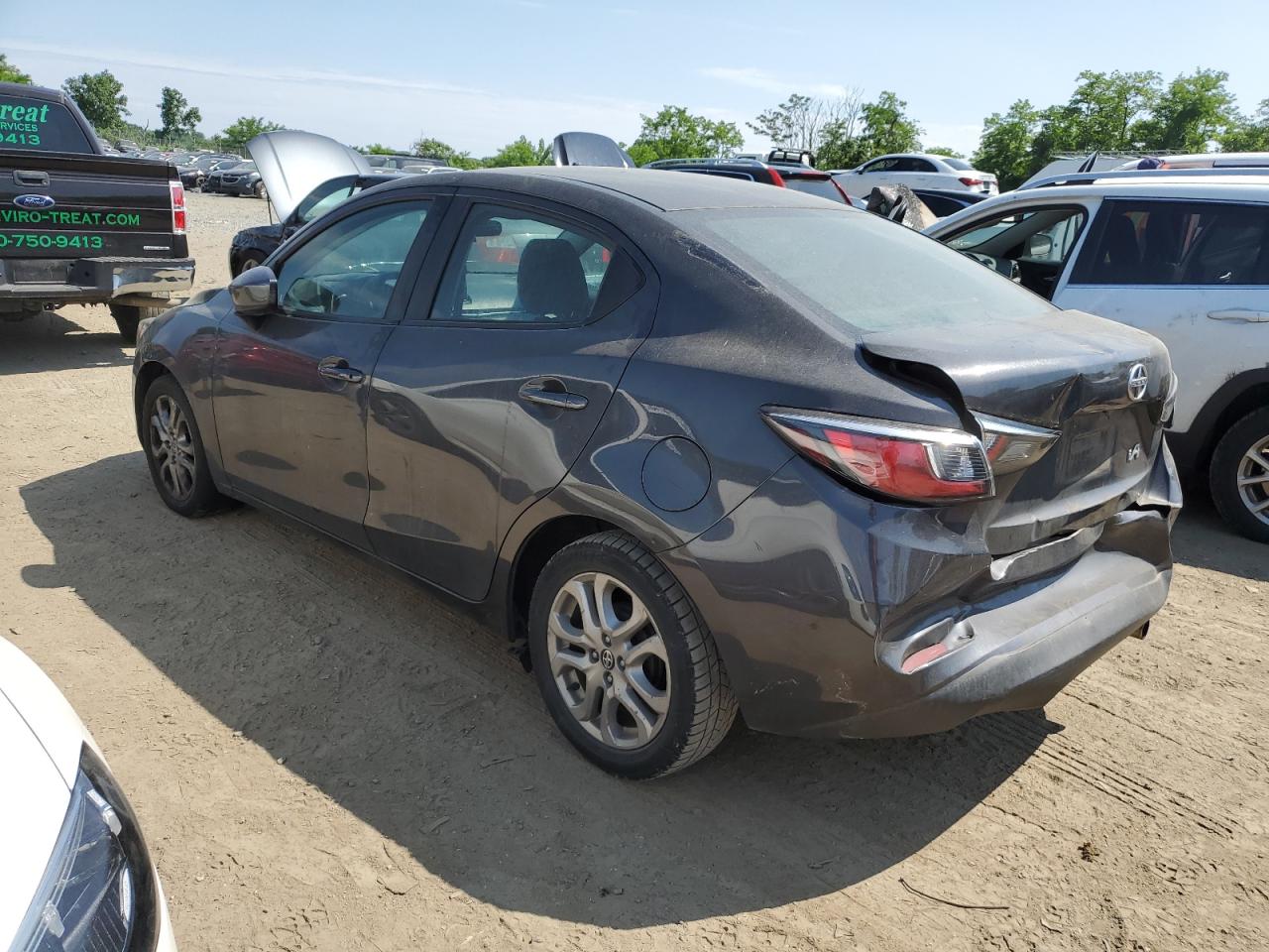 3MYDLBZV4GY100851 2016 Toyota Scion Ia