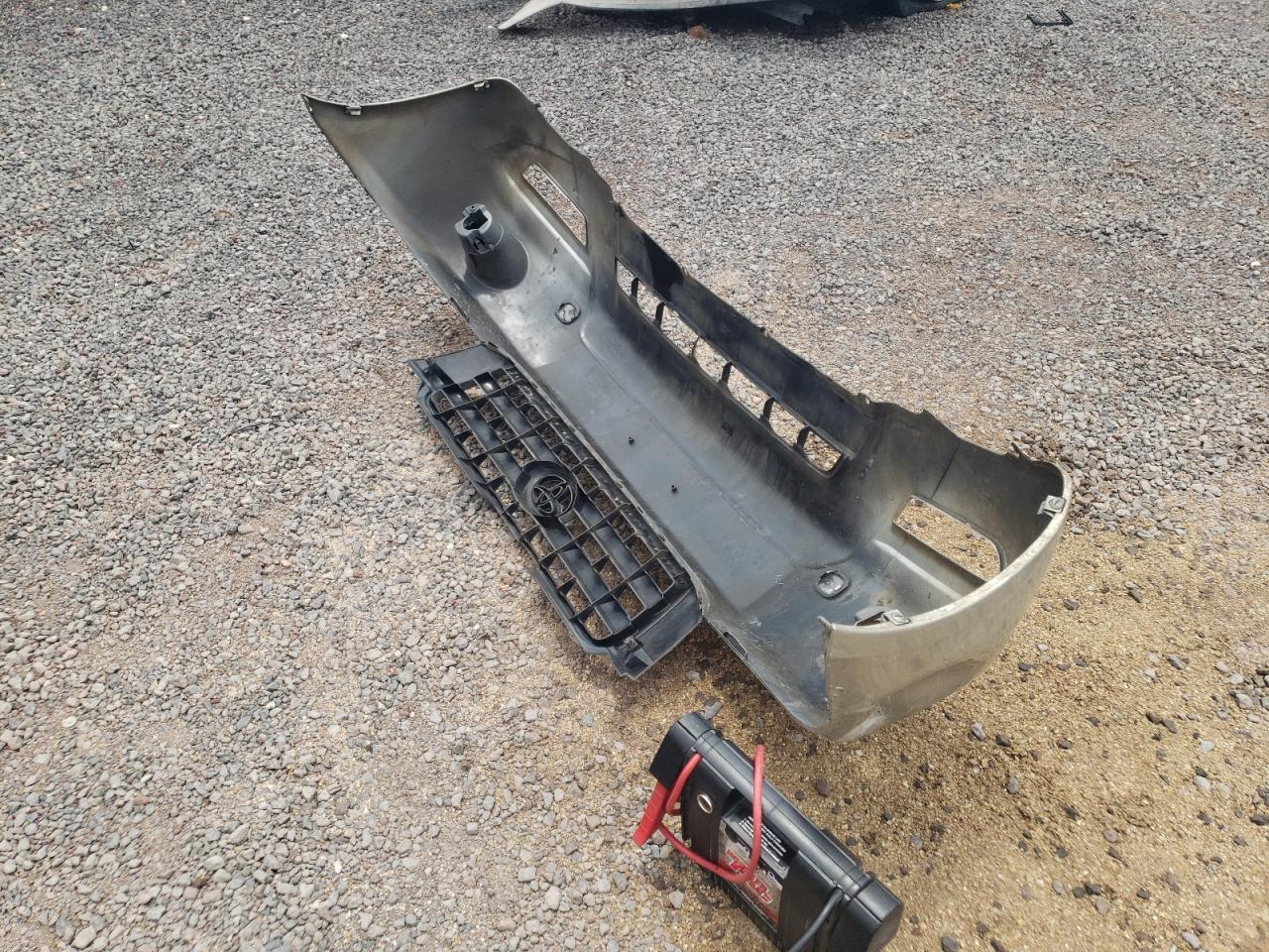 JTEDP21A250051602 2005 Toyota Highlander Limited