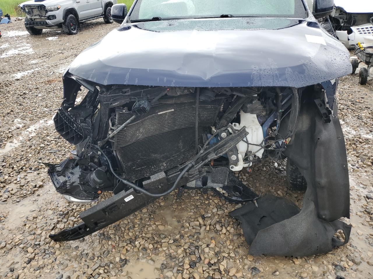 1C4RDJAG8JC307106 2018 Dodge Durango Sxt