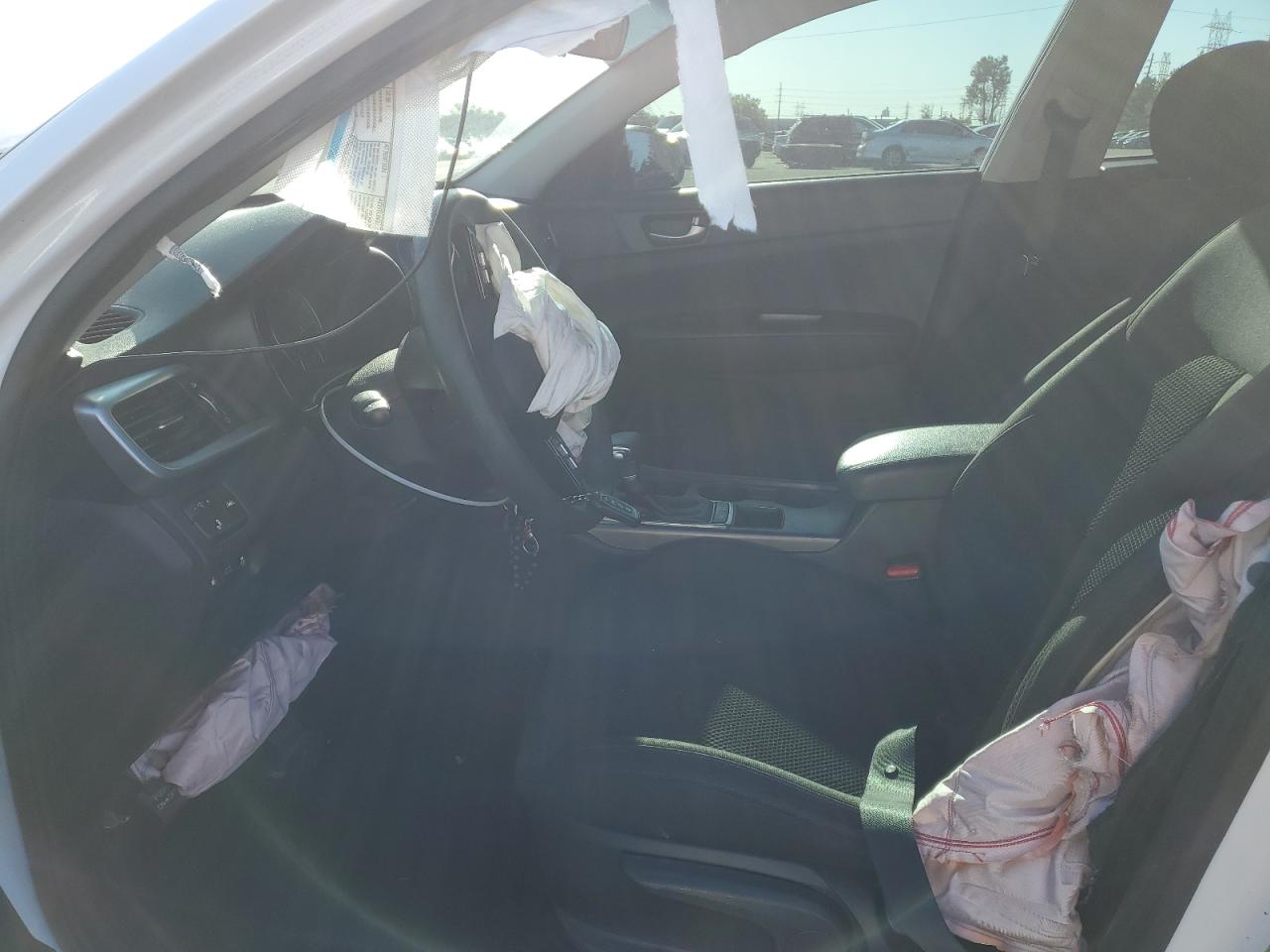 5XXGT4L30LG388806 2020 Kia Optima Lx