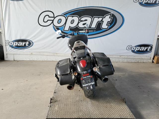 2011 TRIUMPH MOTORCYCLE THUNDERBIR - SMTB02WF6BJ488949