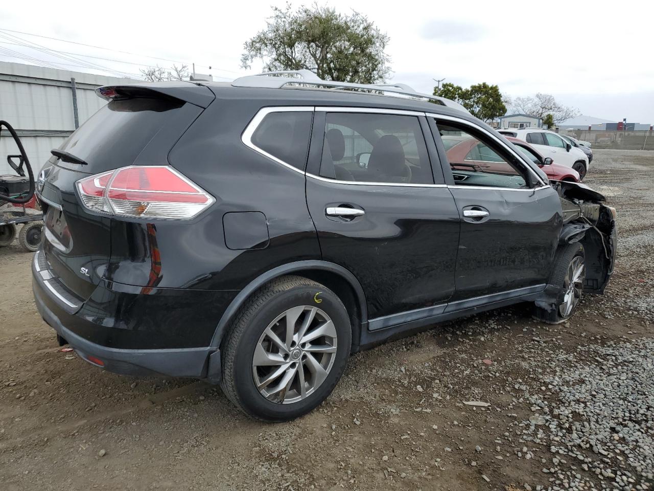 5N1AT2MT1FC767970 2015 Nissan Rogue S