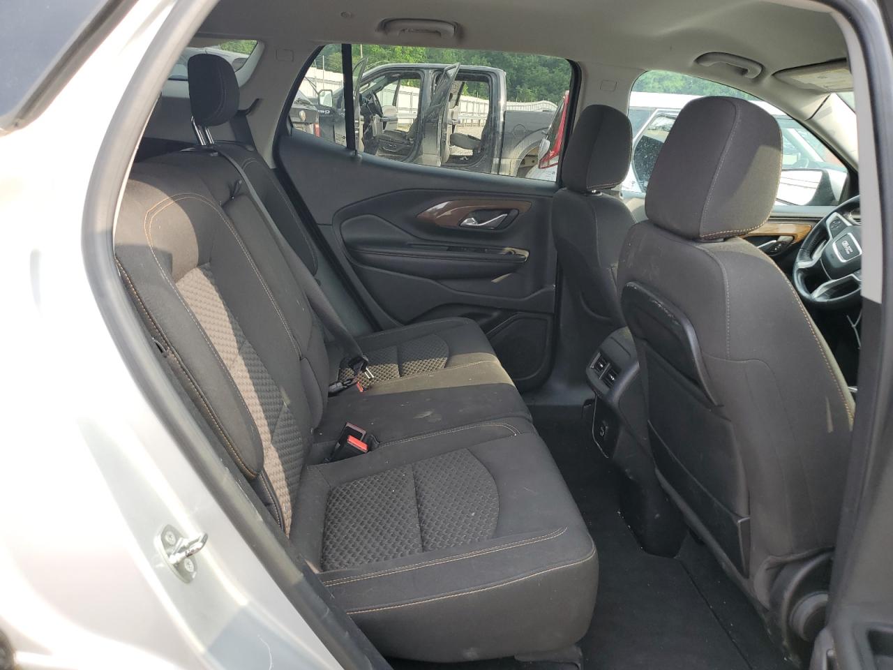 3GKALMEV3JL208812 2018 GMC Terrain Sle