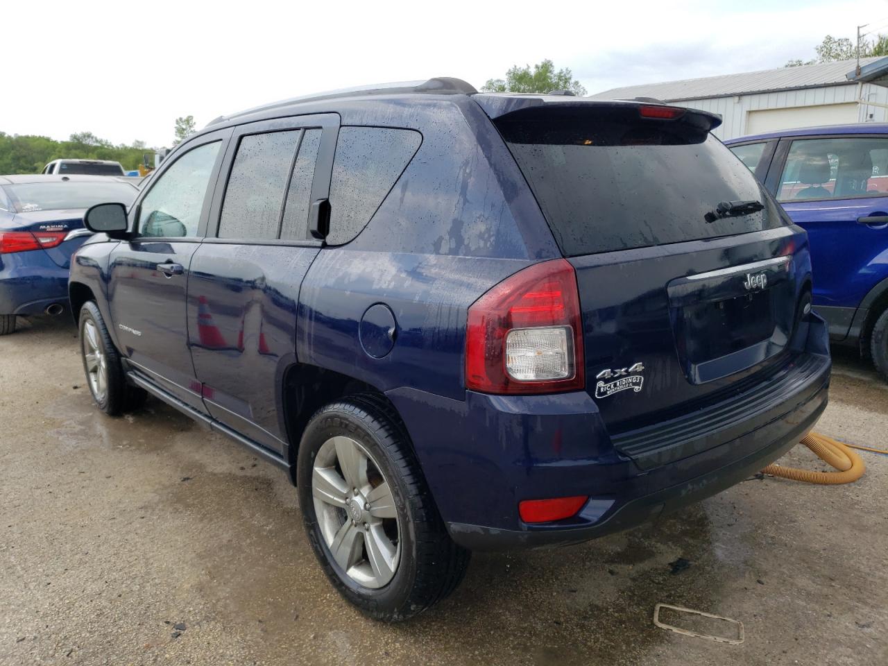 2016 Jeep Compass Latitude vin: 1C4NJDEB9GD780779