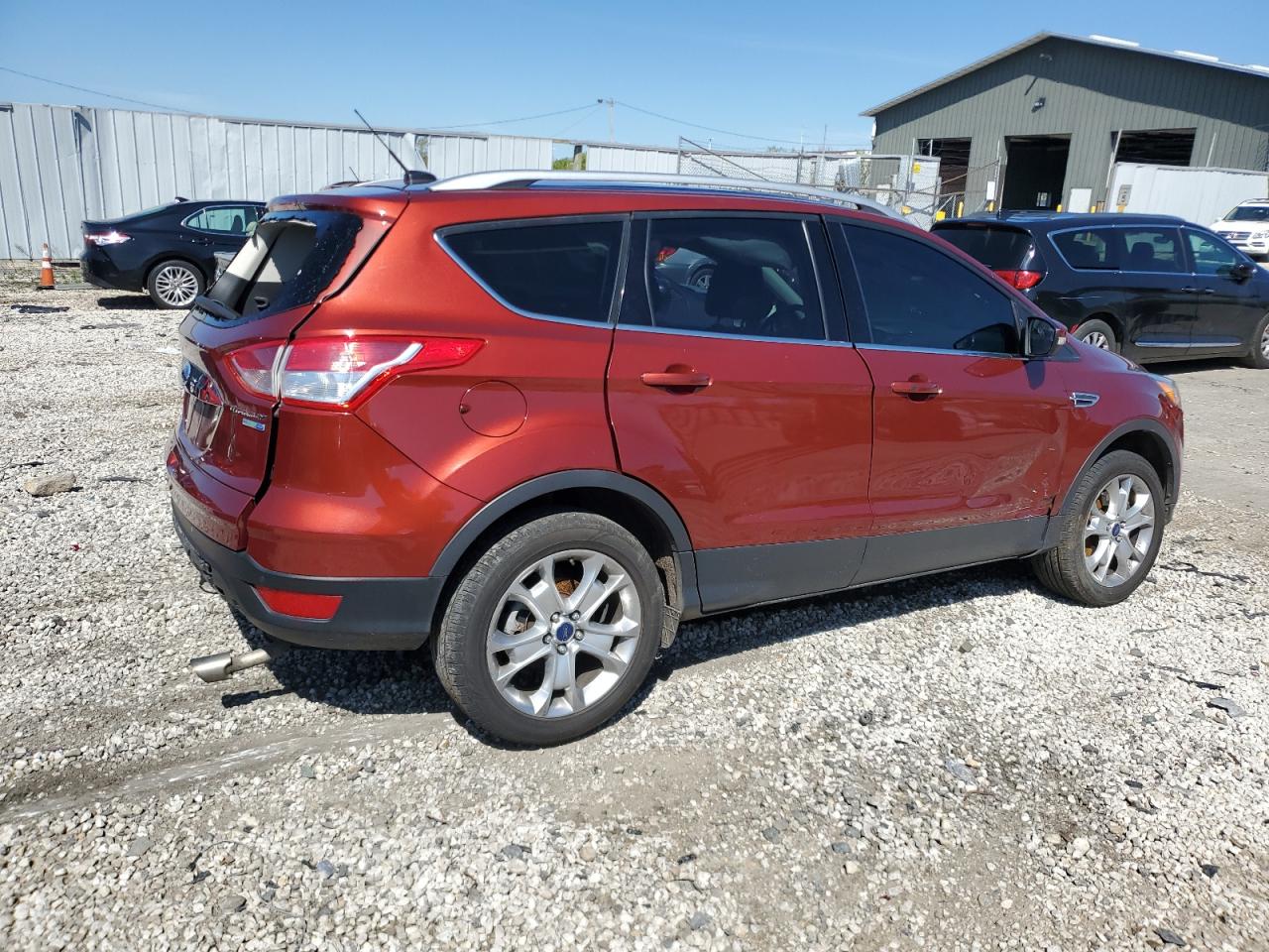 1FMCU9JX1GUB68066 2016 Ford Escape Titanium