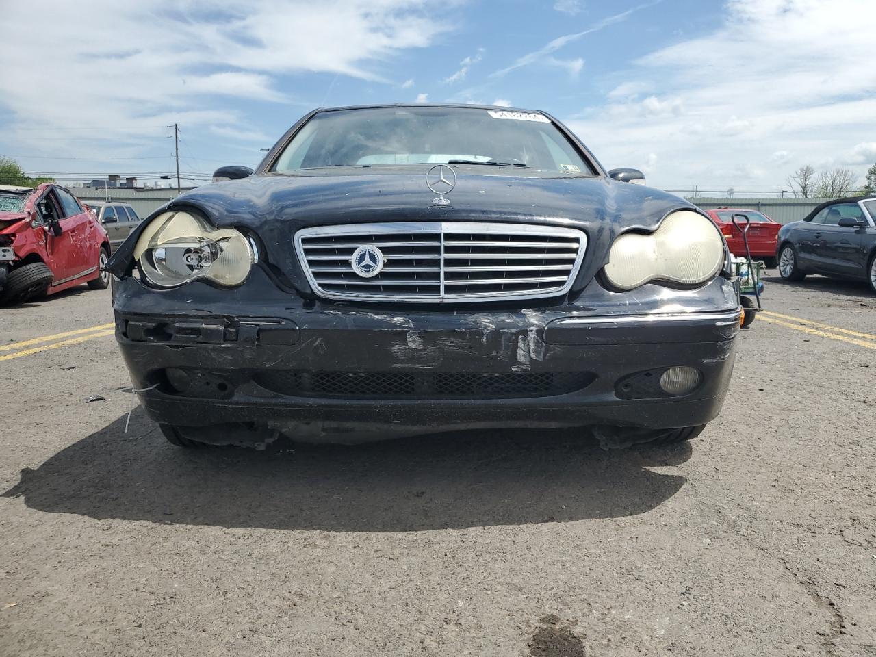 WDBRF84J64F551560 2004 Mercedes-Benz C 320 4Matic