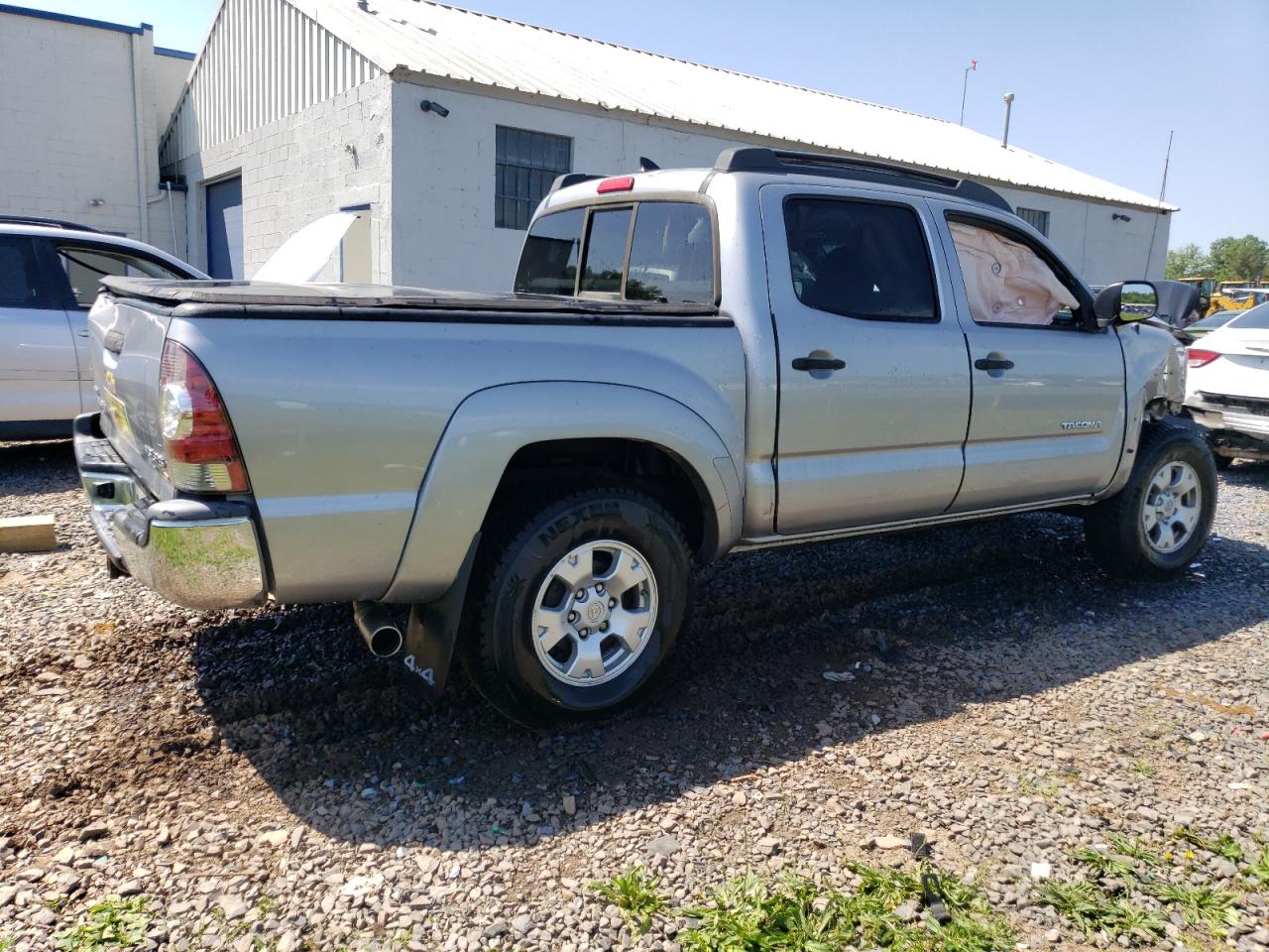 2015 Toyota Tacoma Double Cab vin: 5TFLU4ENXFX121695