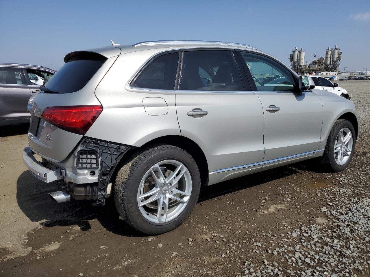 WA1L2AFP4HA001749 2017 Audi Q5 Premium Plus