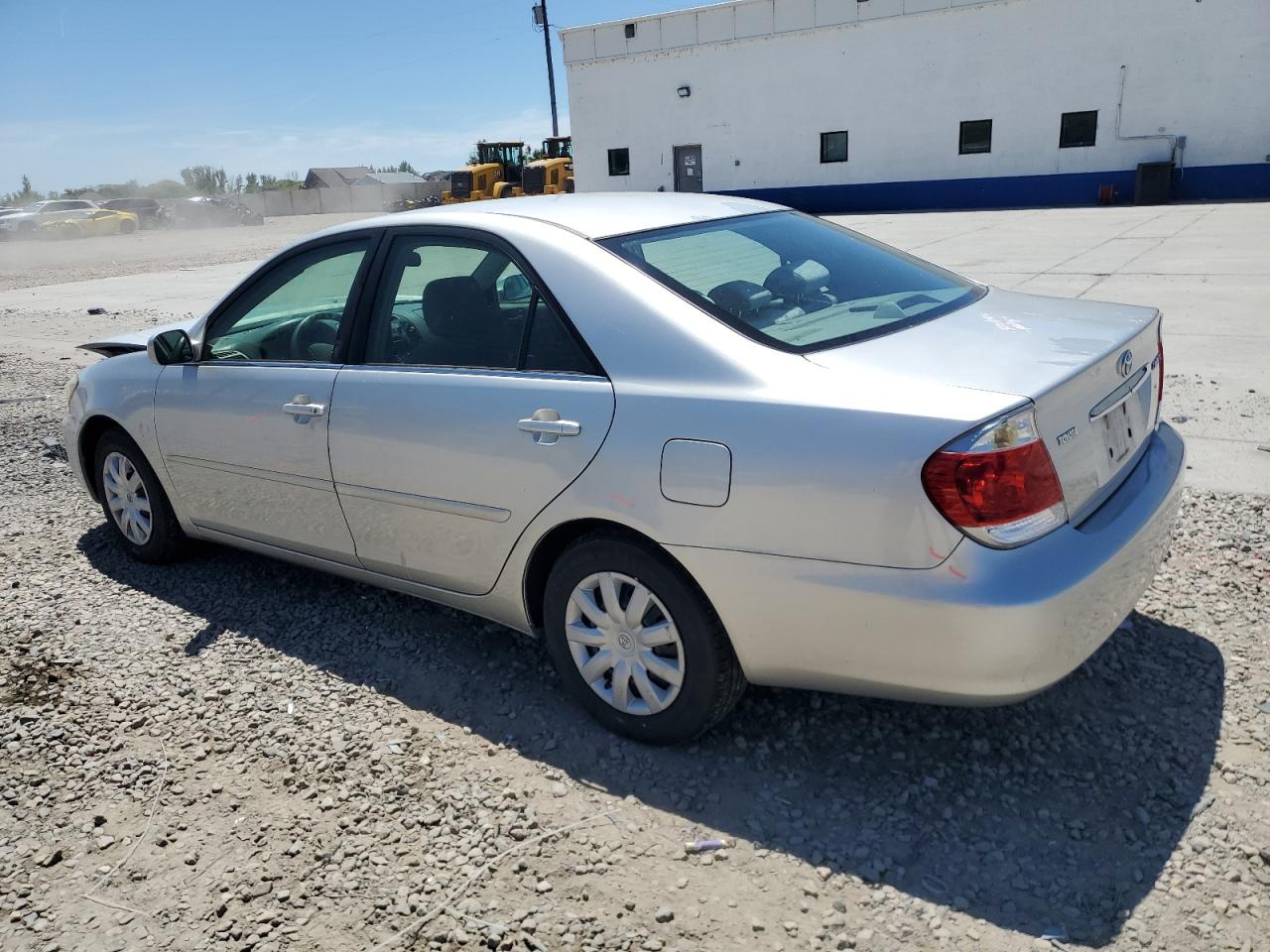 4T1BE32K45U567608 2005 Toyota Camry Le