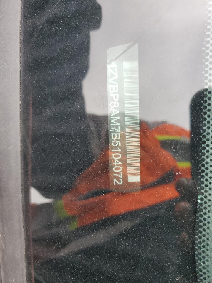 1ZVBP8AM7B5104072 2011 Ford Mustang