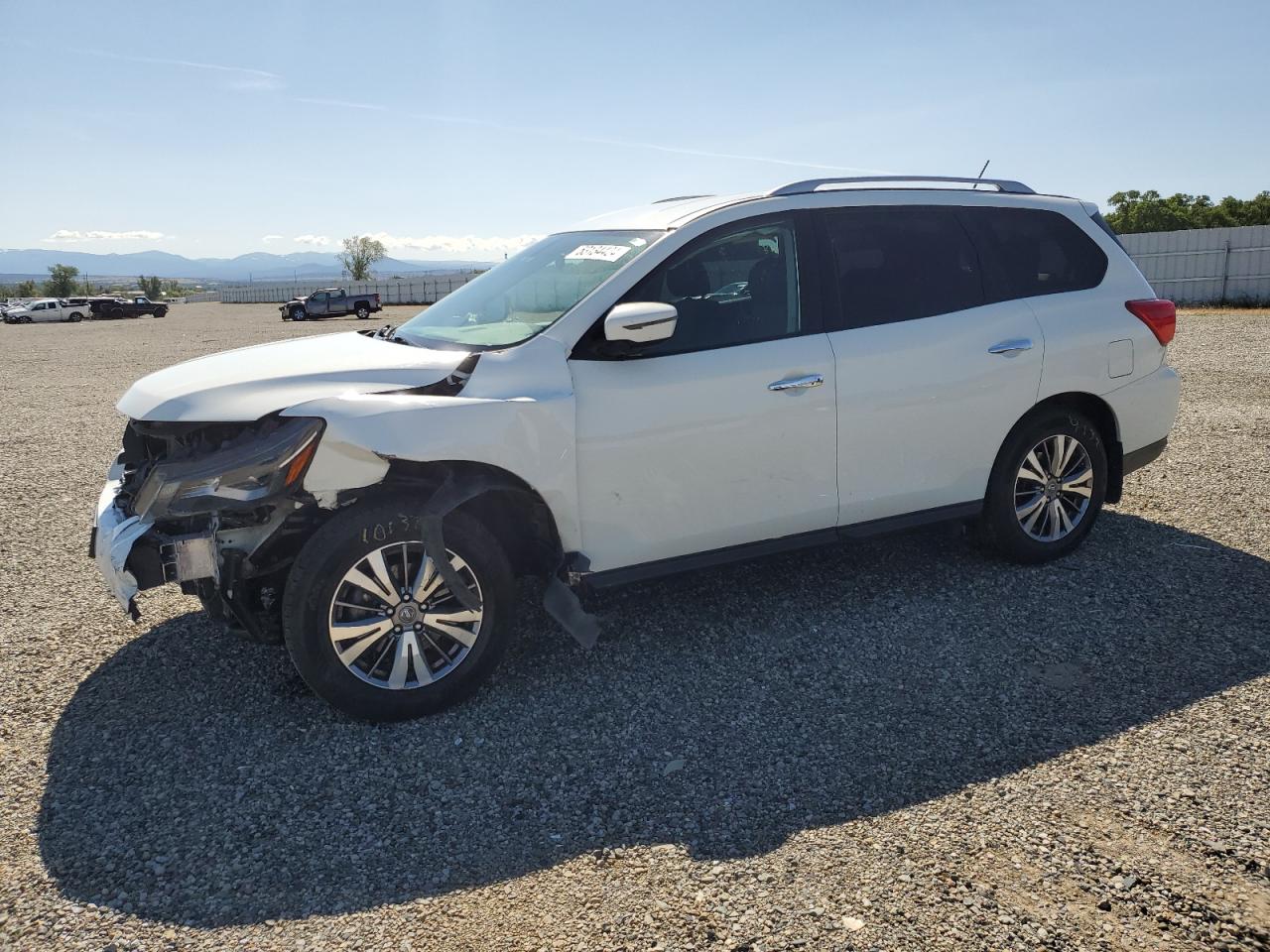 5N1DR2MM7JC626818 2018 Nissan Pathfinder S