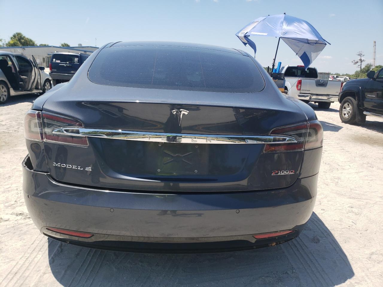 5YJSA1E4XGF171695 2016 Tesla Model S