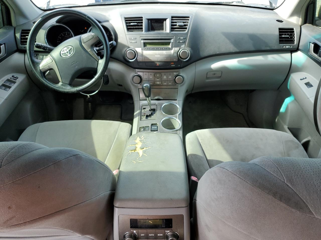 JTEES43AX82098977 2008 Toyota Highlander Sport