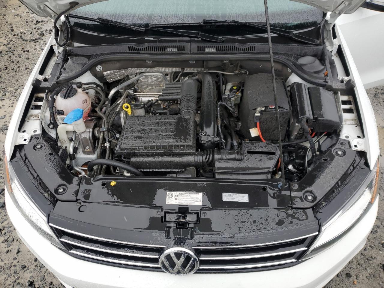 3VWDB7AJ8HM283183 2017 Volkswagen Jetta Se