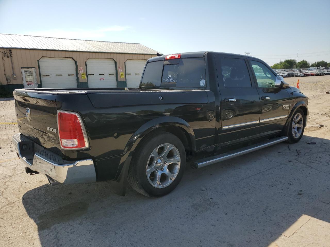 1C6RR7VM3GS380782 2016 Ram 1500 Laramie