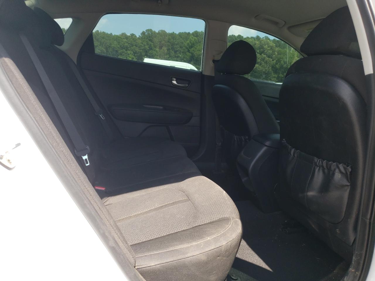 5XXGT4L35HG167466 2017 Kia Optima Lx